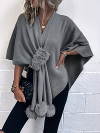 Maebry – Rundgestrickter Cape Strickcardigan – Grau