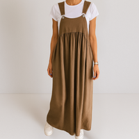 Ellis™ | Bequemer Jumpsuit mit Hosenträgern – Braun
