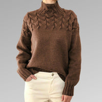 Rollkragenpullover mit Twist-Details – Elegante Wärme mit moderner Raffinesse – Braun