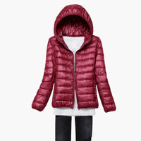 Ultraleichte Daunenjacke mit Kapuze für Damen – Weinrot