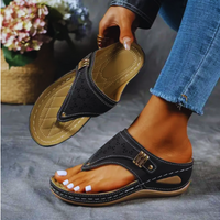Aria | Clip-Toe-Keilsandalen für Frauen Aus Leder – Schwarz