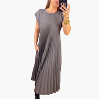 Theresa | Zeitloses und komfortables Kleid – Grau