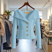 Kamilla - Schick Schließen Sie Strickjacke – Hellblau