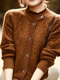 ELEGANTER BRAUNER KABELSTRICK-CARDIGAN | STILVOLL, KOMFORTABEL, VIELSEITIG – Hellbraun