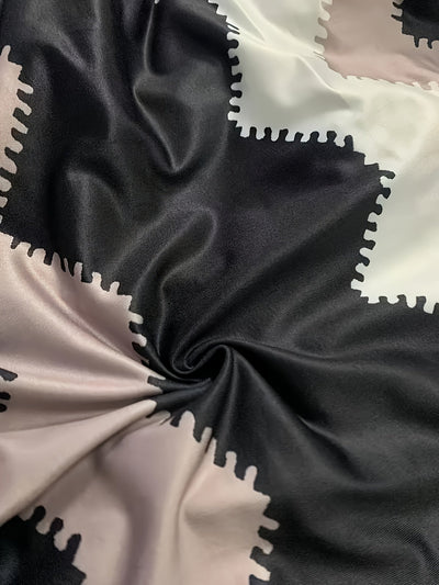 Leylissa | Schwarzes Dreiteiliges Set mit Chevron