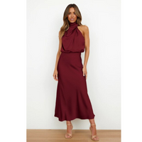 Damenkleid mit Halfterform | Midilänge – Bordeaux