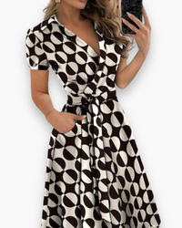 Damen Elegantes Kleid mit Gürtel | Midi – Schwarze und weiße Kreise