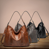 Lylia | Tasche für zeitlose Eleganz – Grau