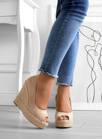 Espadrilles aus Wildleder mit Keil – Beige