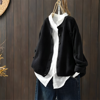 MILA | MODERNER STRICK-STYLE – Schwarz
