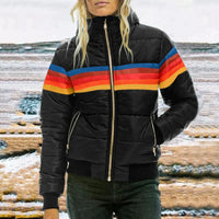 Martha - Warme Kapuzenjacke mit Regenbogenmuster – Schwarz