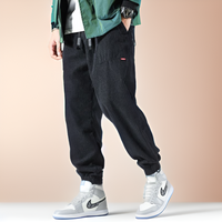 Max | Oslo Cordhose Sweatpants für Freizeitmode – Schwarz