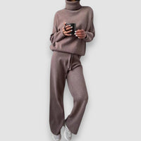 Yara | Pullover mit Rollkragen und lange Hose Set – Braun
