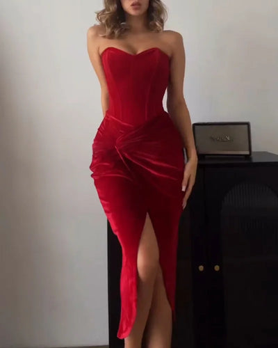 Trixi - Sexy Trägerloses Schlitzkleid