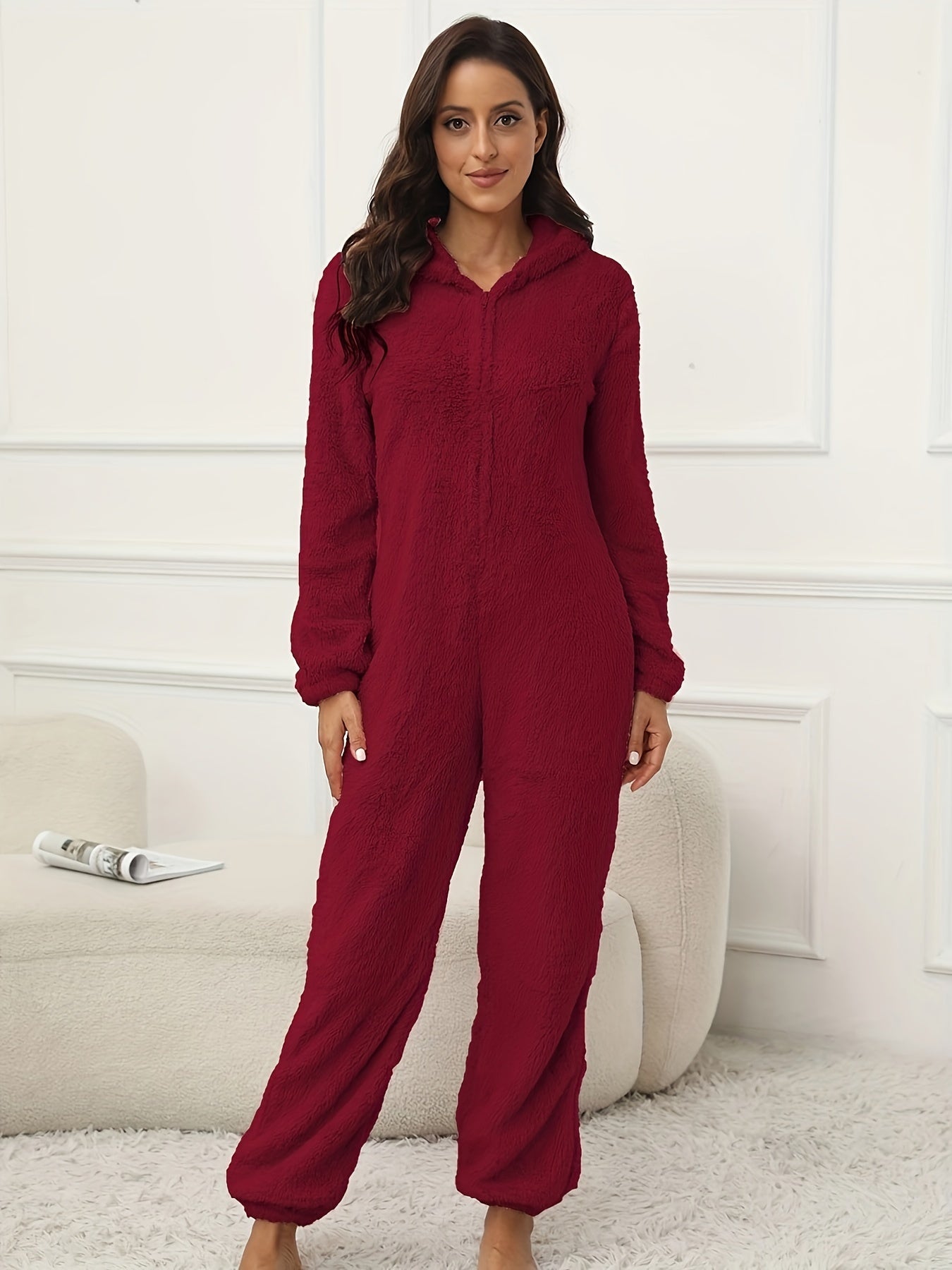 Leyorae | Einfarbiger Flauschiger Kapuzen-Lounge-Overall