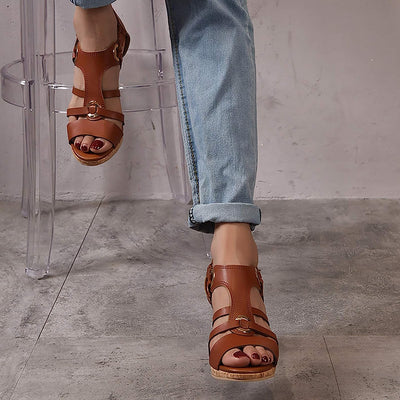 Odette - orthopädische Sandalen mit Absatz