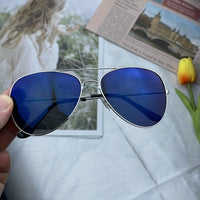 Heidi-Mode | Klassische Aviator-Sonnenbrille mit Goldenem Rahmen für Damen – Silberfarbener Rahmen, Eisblau