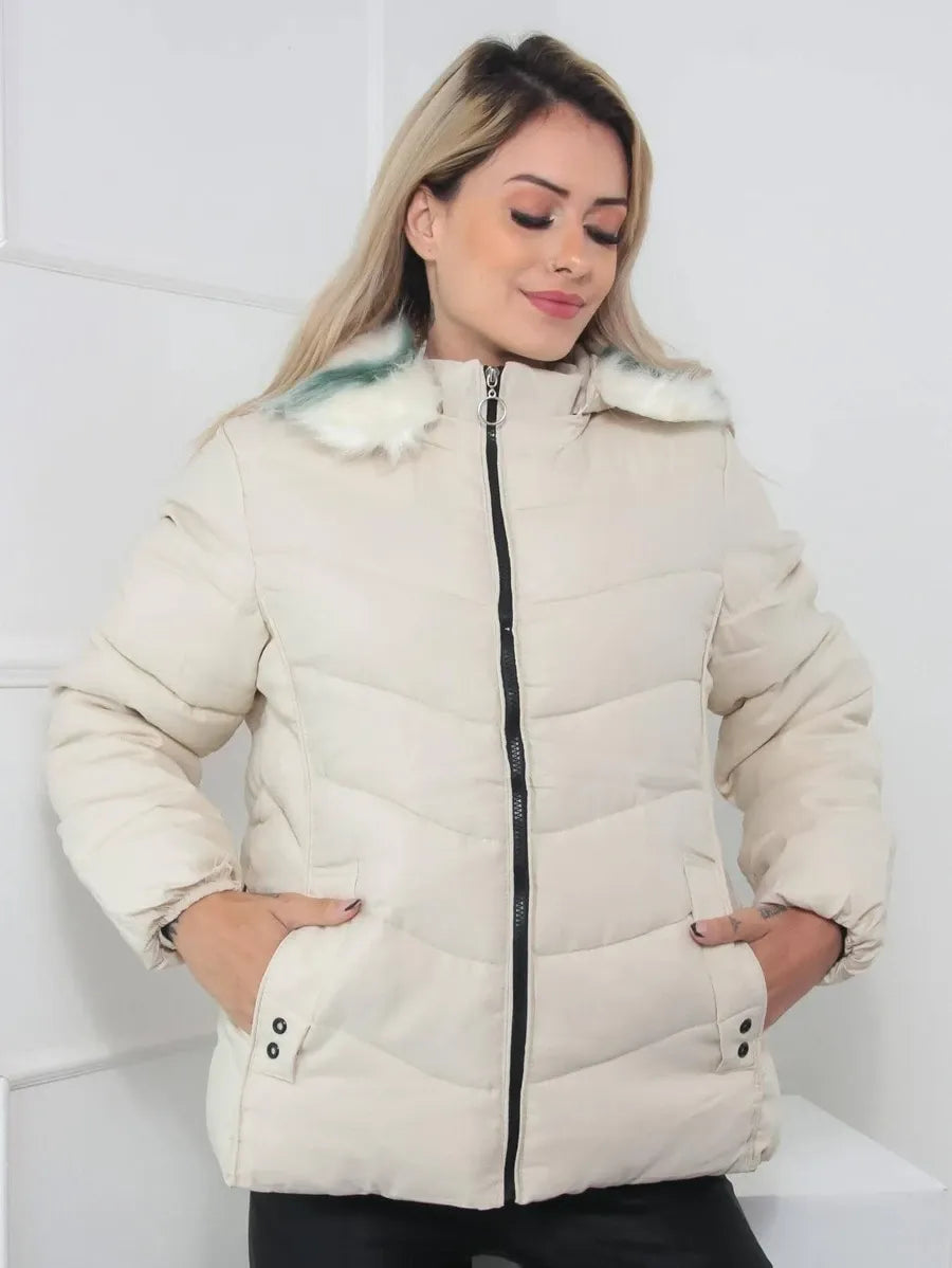 Leynira | Grüne Steppjacke mit Fellkapuze
