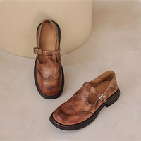 Dionne – Klassische Schuhe – Braun