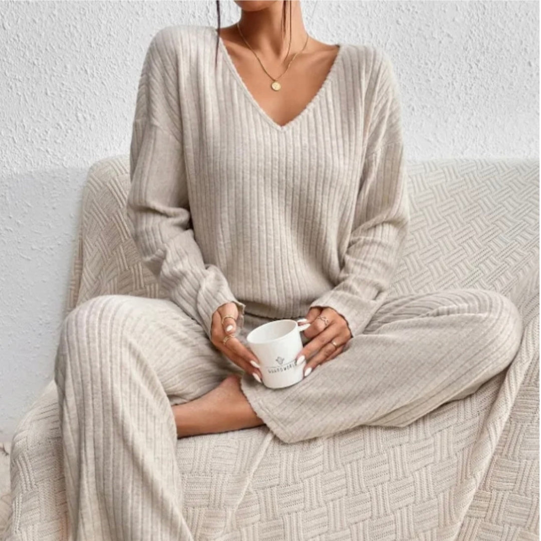 Mary | Elegante Lounge-Ensemble