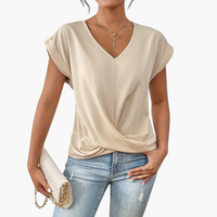 Clara | Lässiges T-Shirt mit Sweetheart-Ausschnitt – Aprikose