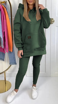 SAMIRA - SET AUS KAPUZENPULLOVER UND LEGGINGS – Grün