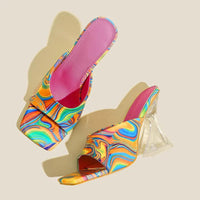 Heidi-Mode | Hohe Design-High Heels – Helle Farbe