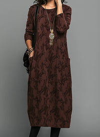 Cassie | Lässiges Rundhals-Winterkleid – Weinrot