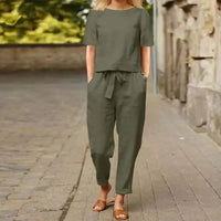Heidi-Mode | Locker Set mit Oberteil und Hose – Oliv