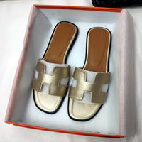 Heidi-Mode | Schicke und Luxuriöse Sommerschuhe – Gold