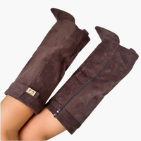 Kniehohe Damenstiefel mit Schnalle - Elegante Stiefel – Braun