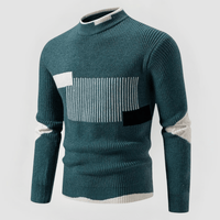MAIK - ENG ANLIEGENDER STRICKPULLOVER – Grün