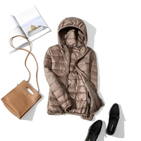 Celestiney - Superleichte Damenjacke – Khaki