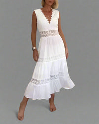 Zorhildis | Hochwertiges Sommerkleid mit floralem Design – Weiß