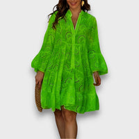 Merelina – Kleid mit Broderie und Volantärmeln – Grün