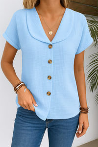 Marijke™ | Bluse mit Kragen und Knöpfen – Blau