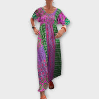 Melania - Lebhaftes Boho-Kleid im trendigen Stil – Rosa