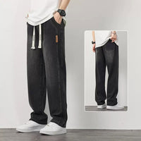 BLAZ - JEANS MIT LOCKERER PASSFORM – Schwarz