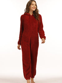 Leyetta | Reißverschluss Teddy-Jumpsuit mit Kapuze – Bordeaux