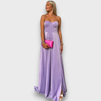 Victoria – Schulterfreies Abendkleid mit Rückenschnürung – Helllila
