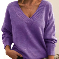 Leocadia - Eleganter Pullover mit V-Ausschnitt – Lila