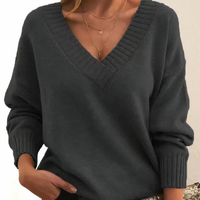 Leocadia - Eleganter Pullover mit V-Ausschnitt – Dunkelgrau