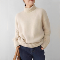 Adrienne - Eleganter und wohliger Rollkragenpullover – Beige