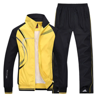 Finn - Bequemes Outfit mit Jacke und Hose – Gelb