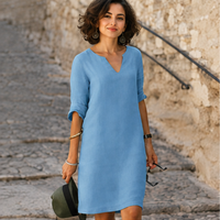 Guilaine - Elegantes und modernes Kleid mit V-Ausschnitt – Hellblau
