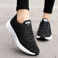 AiryMotion™ – Ultraleichte Komfort Sneaker für aktive Damen – Schwarz