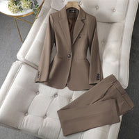 EVELINE - ELEGANTES BLAZER-SET MIT HOSE – Braun