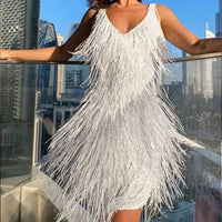 Andrea | Modernes Minikleid mit Quasten – Weiß