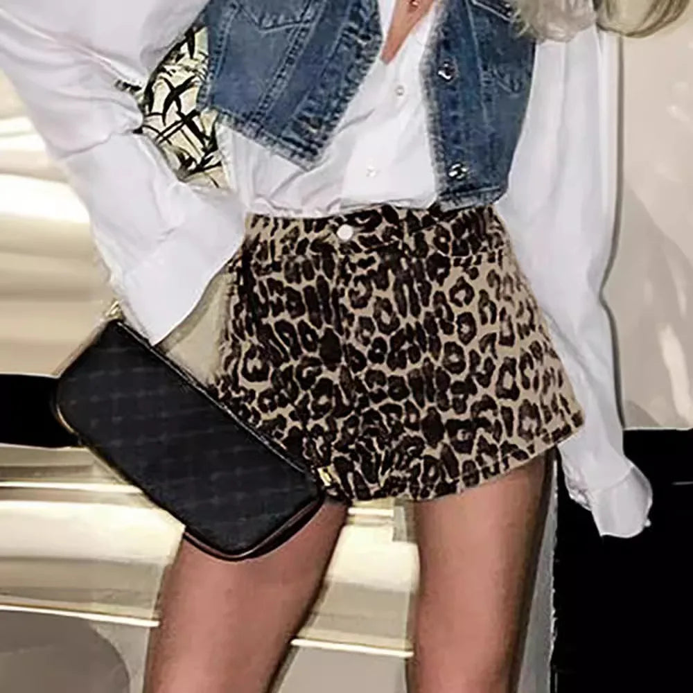 Dalia - Leoparden Sexy Shorts