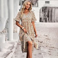 Geblümtes Sommerkleid – Aprikose
